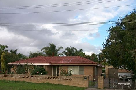 4 Gurnard Rd, Ferndale, WA 6148