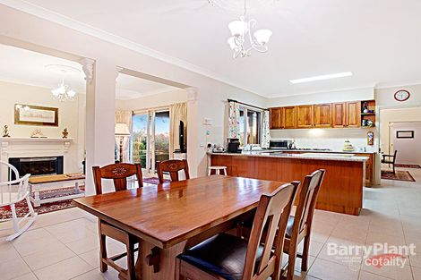 Property photo of 10 Whitmore Place Wyndham Vale VIC 3024