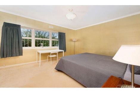 Property photo of 5 Bina Street Chapel Hill QLD 4069