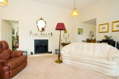 Property photo of 6 Baden Close Frankston South VIC 3199
