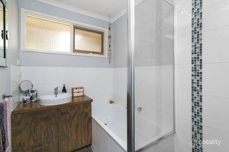 Property photo of 10 Kathryn Street Romsey VIC 3434