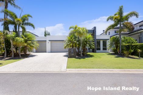 2211 Taromeo Ct, Hope Island, QLD 4212