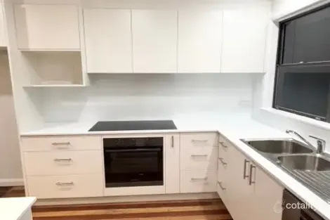 Property photo of 16 Elanora Drive Lake Cathie NSW 2445