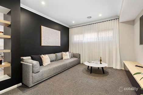Property photo of 10 Poppy Street Mickleham VIC 3064