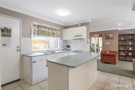 Property photo of 37 Teasel Crescent Forest Lake QLD 4078