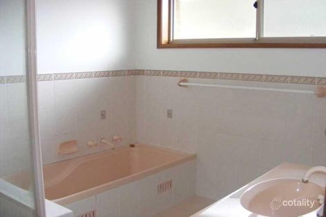 Property photo of 2/9 Windward Close Corlette NSW 2315
