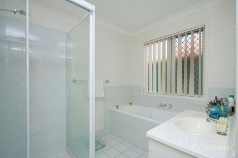Property photo of 32 Columbus Place Forest Lake QLD 4078
