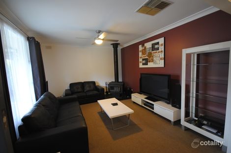 16 Sherwood Dr, Redwood Park, SA 5097