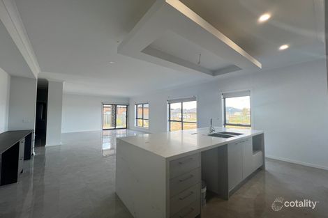 33 Unison Rd, Strathtulloh, VIC 3338