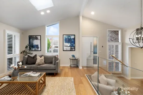 Property photo of 4 Winga Place St Helena VIC 3088