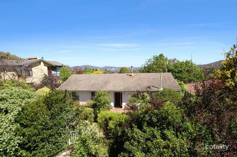 11 Holmes Cres, Campbell, ACT 2612