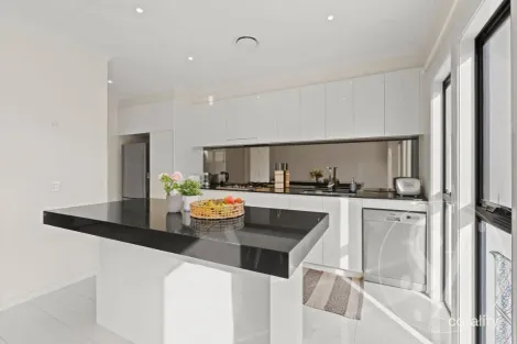 Property photo of 99 Grace Crescent Kellyville NSW 2155