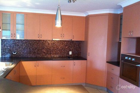 Property photo of 17 Marlin Court Andergrove QLD 4740