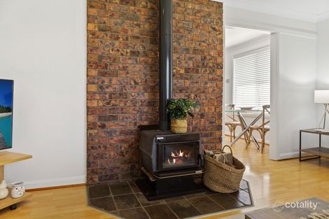 Property photo of 33 Lakala Avenue Springfield NSW 2250