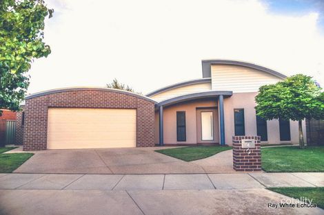 4 Victoria Pl, Echuca, VIC 3564