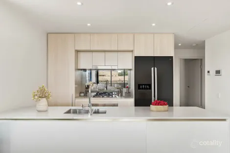 Property photo of 104/148A Albany Street Point Frederick NSW 2250