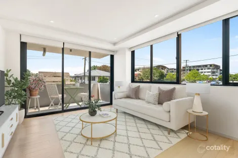 Property photo of 104/148A Albany Street Point Frederick NSW 2250