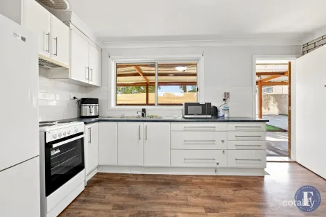 Property photo of 36 Taylor Road Young NSW 2594