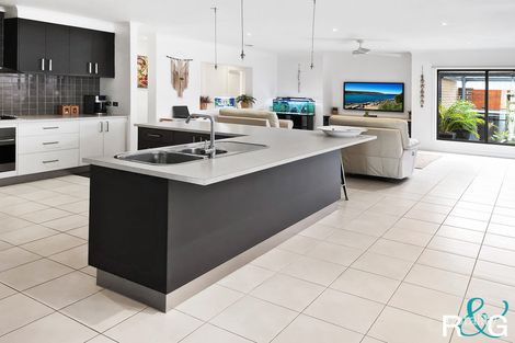 Property photo of 7 Victor Drive Hastings VIC 3915
