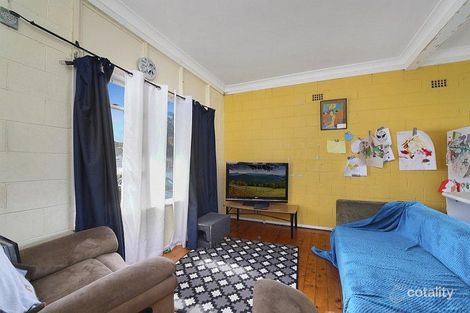 Property photo of 20 Balmoral Drive Gorokan NSW 2263