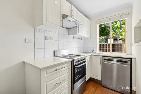 Property photo of 32 McIntosh Road Dee Why NSW 2099