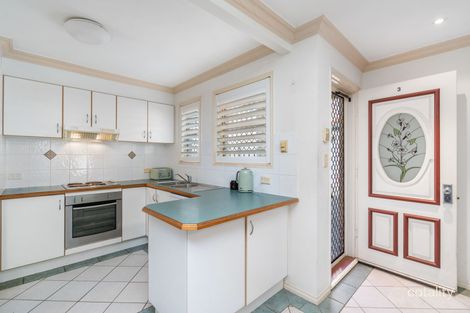 Property photo of 3/38 Farnell Street Chermside QLD 4032