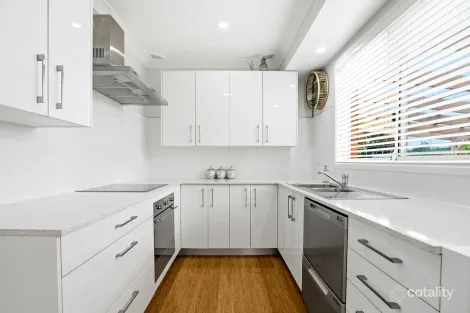 Property photo of 15 Fireball Avenue Cranebrook NSW 2749