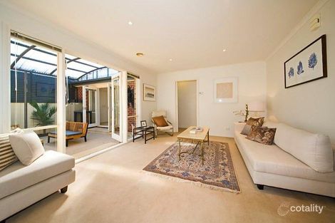 Property photo of 2/5 Edinburgh Street Hampton VIC 3188