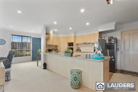 Property photo of 2/20 Coronation Street Old Bar NSW 2430