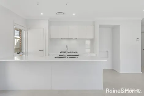 Property photo of 20 Mactier Avenue Airds NSW 2560