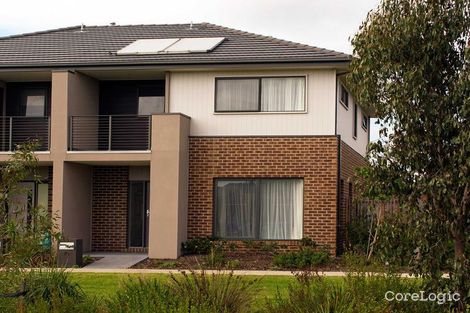 Property photo of 15 Rosette Crescent Keysborough VIC 3173