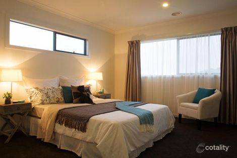 Property photo of 15 Rosette Crescent Keysborough VIC 3173
