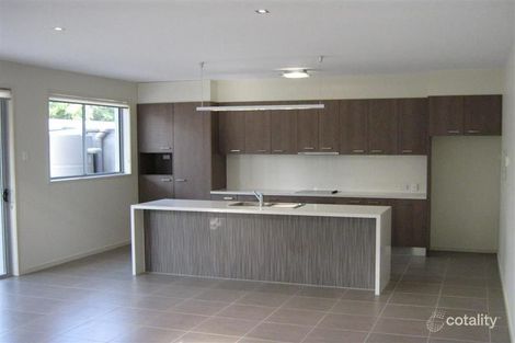 Property photo of 1/59-61 Benowa Road Southport QLD 4215
