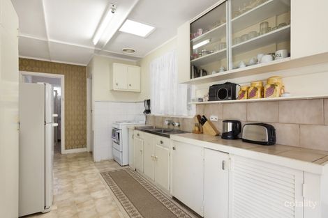 Property photo of 27 Thomson Boulevard St Leonards VIC 3223