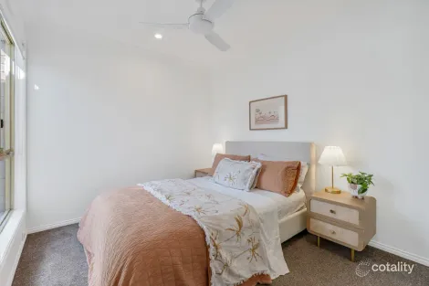 Property photo of 6 Bowerbird Place Burleigh Waters QLD 4220