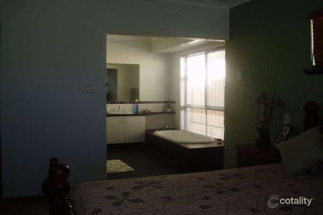 Property photo of 19 Evandale Road Darch WA 6065