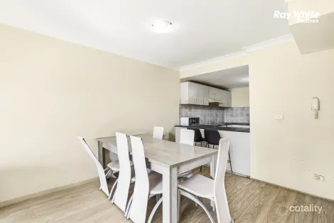 Property photo of 4/4 Fourth Avenue Blacktown NSW 2148