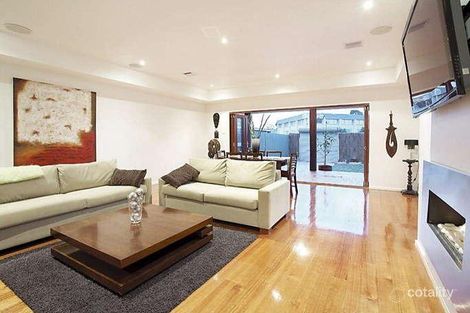 Property photo of 174 Epsom Road Ascot Vale VIC 3032