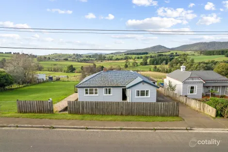 Property photo of 19 Ringarooma Road Scottsdale TAS 7260