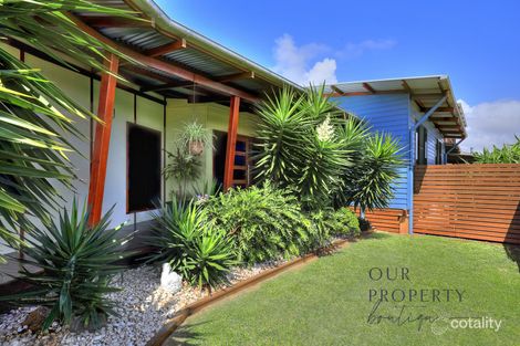 Property photo of 25 Amaroo Crescent Innes Park QLD 4670