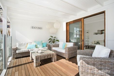 Property photo of 18 William Street Mermaid Beach QLD 4218