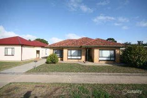 4 Tranmere Ave, Taperoo, SA 5017