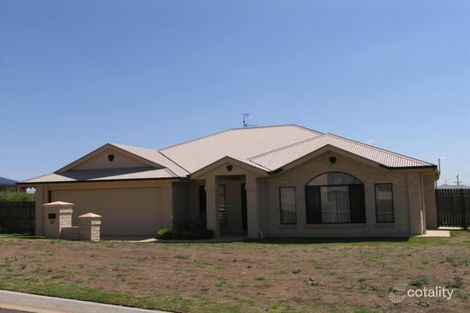 27 Michael St, Westbrook, QLD 4350