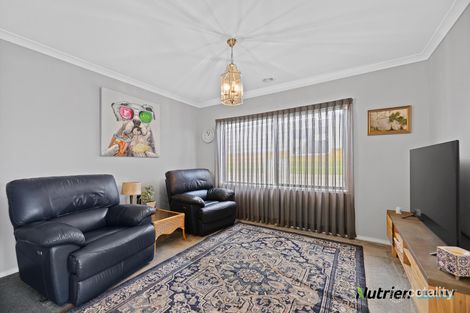 Property photo of 29 Amaroo Way Newborough VIC 3825