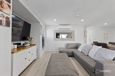 Property photo of 15 Jennifer Court Bucasia QLD 4750