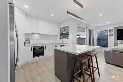 Property photo of 15 Jennifer Court Bucasia QLD 4750