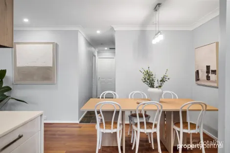 Property photo of 11/2-6 Stuart Street Jamisontown NSW 2750