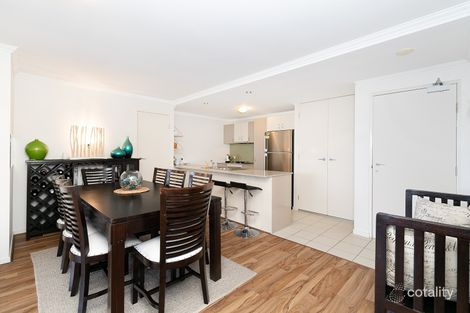 Property photo of 24/95 Clarence Road Indooroopilly QLD 4068