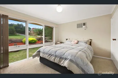 Property photo of 10 Coolaroo Court Mooroolbark VIC 3138