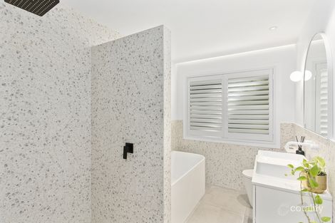 Property photo of 11 Vantage Point Drive Burleigh Heads QLD 4220